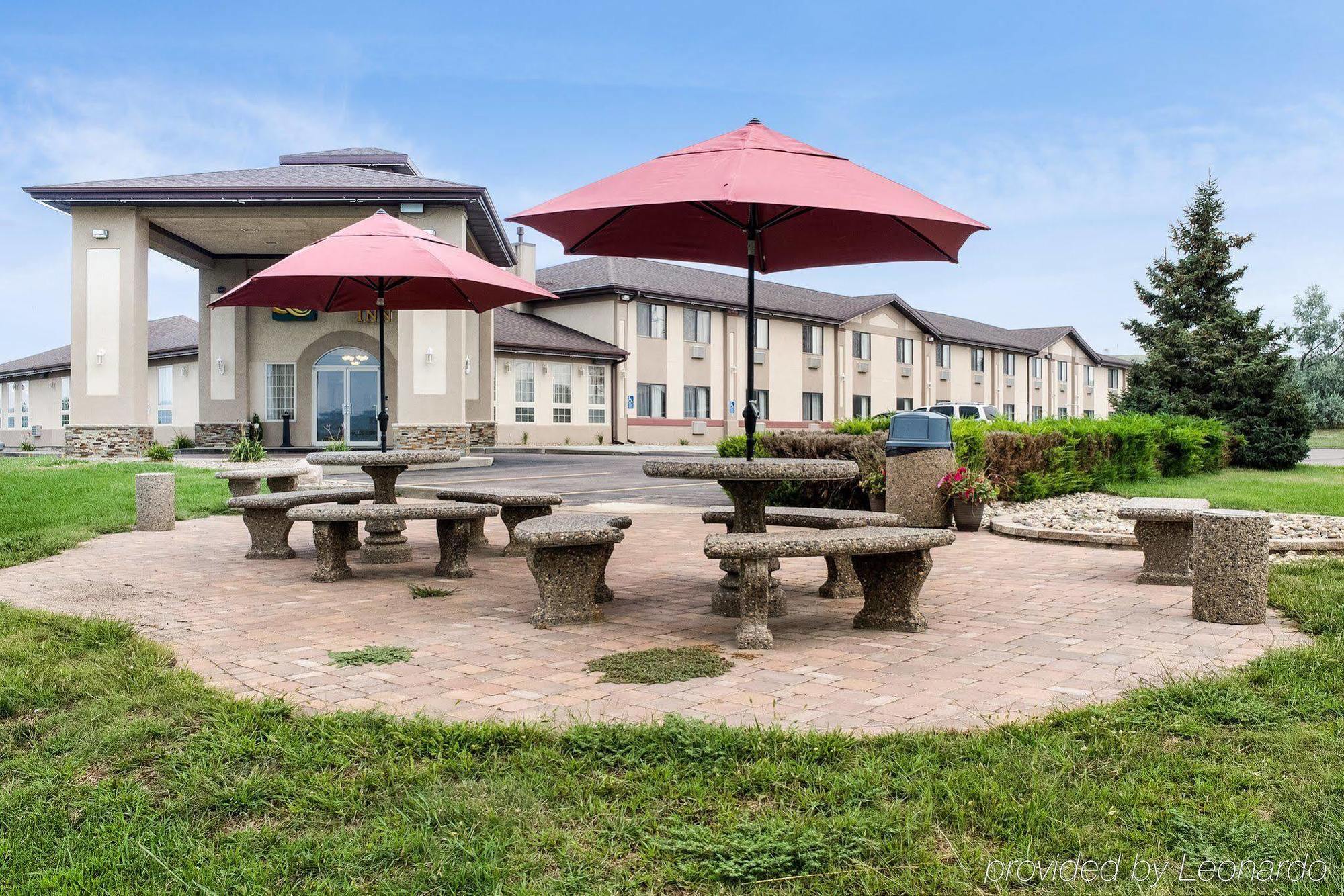 Quality Inn Oacoma - Chamberlain Exterior photo